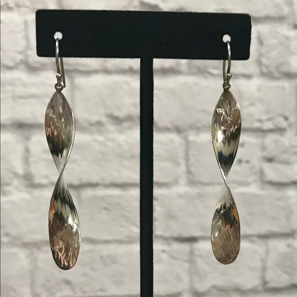 Silpada Sterling Silver Ribbon Earrings